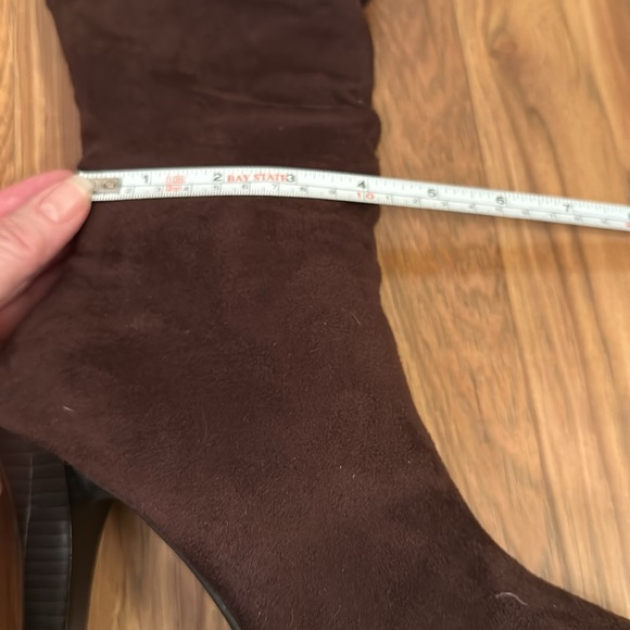 Apostrophe Brown Faux suede boots size 7 - Picture 11 of 13